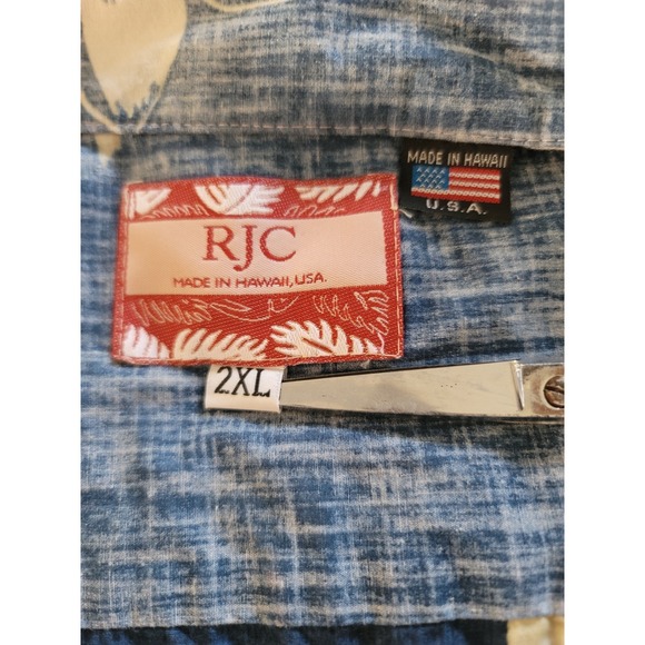 RJC Men's Blue Floral/Guitar Hawaiian Short-Sleeve Button-Down Shirt Size 2XL - Picture 4 of 8